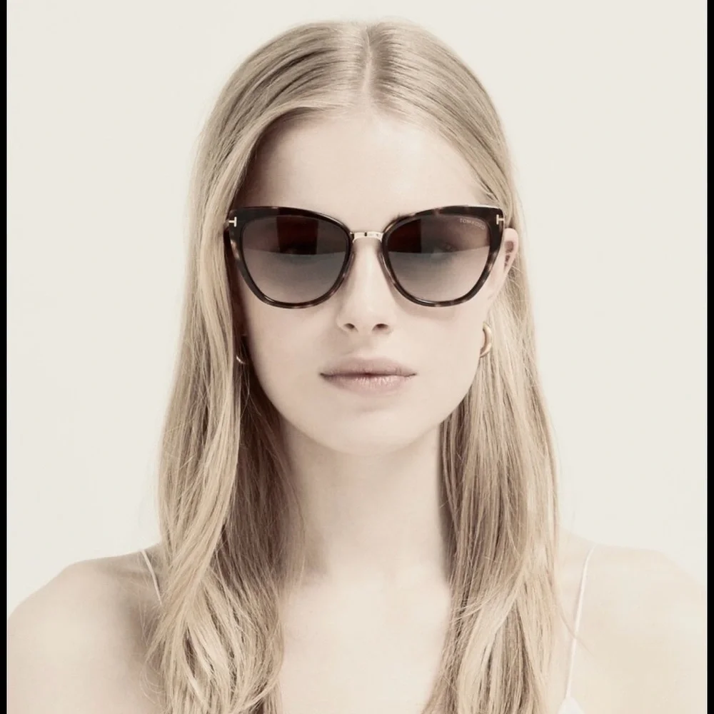 NEW Tom Ford Sunglasses TF717 PRICE FIRM